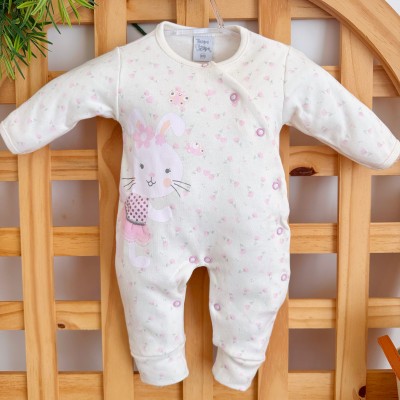 Macacão Trape Zape - Coelhinha Fofinha - Off White e Rosa